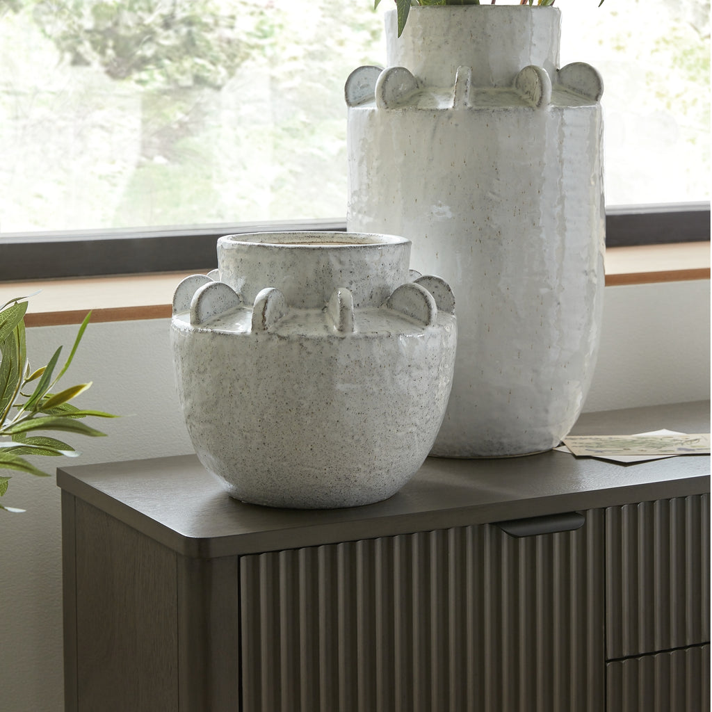 Dara Hydria Vase